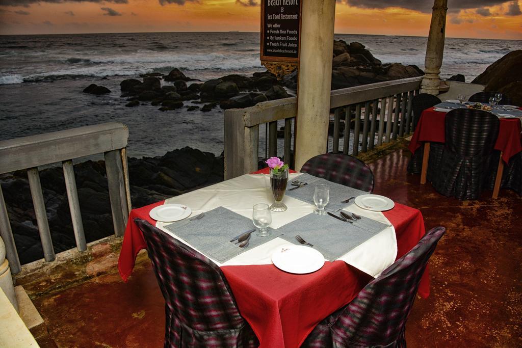 אונה ואטונה Shanthi Beach Resort מראה חיצוני תמונה